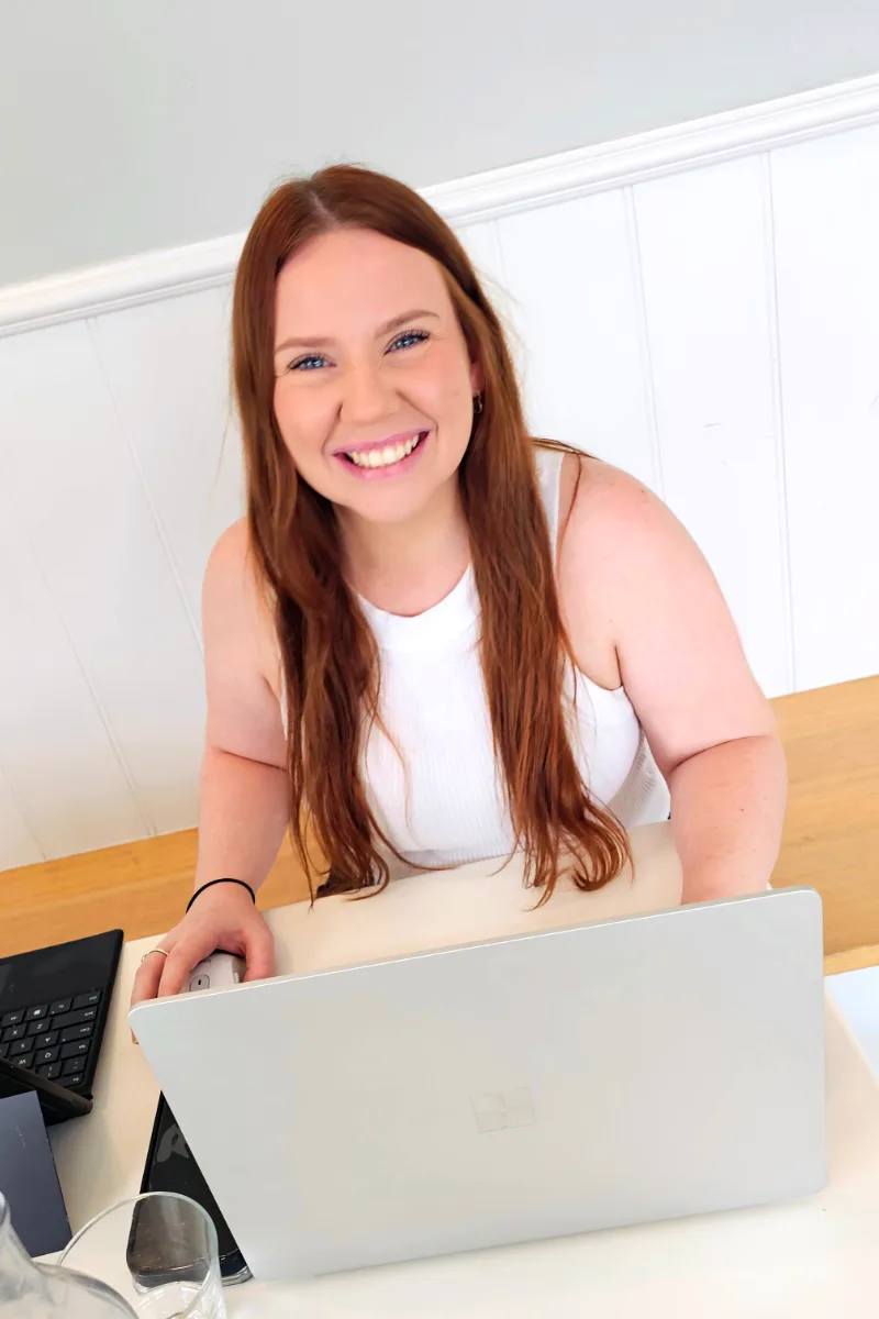 KRYSTAL - HELEN WALKER OT